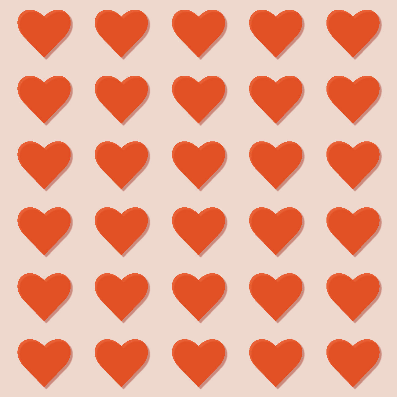 Schablone „Big Heart Pattern“ zum Aufbringen eines dekorativen Herzmusters auf Möbel, Wände und Accessoires.