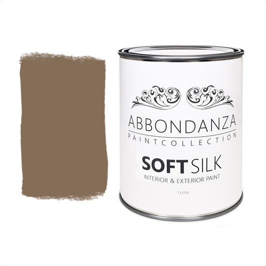 Lak Soft Silk Mocha is een mokkabruine kleur met een warme ondertoon