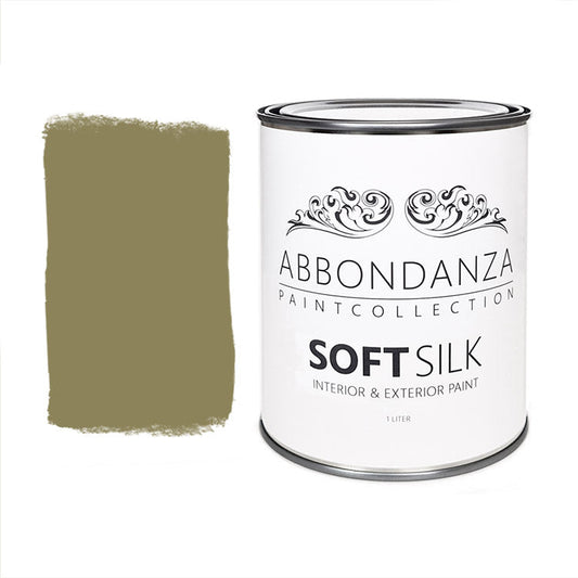 Lak Soft Silk Chateau Green is een zacht vergrijsd groen